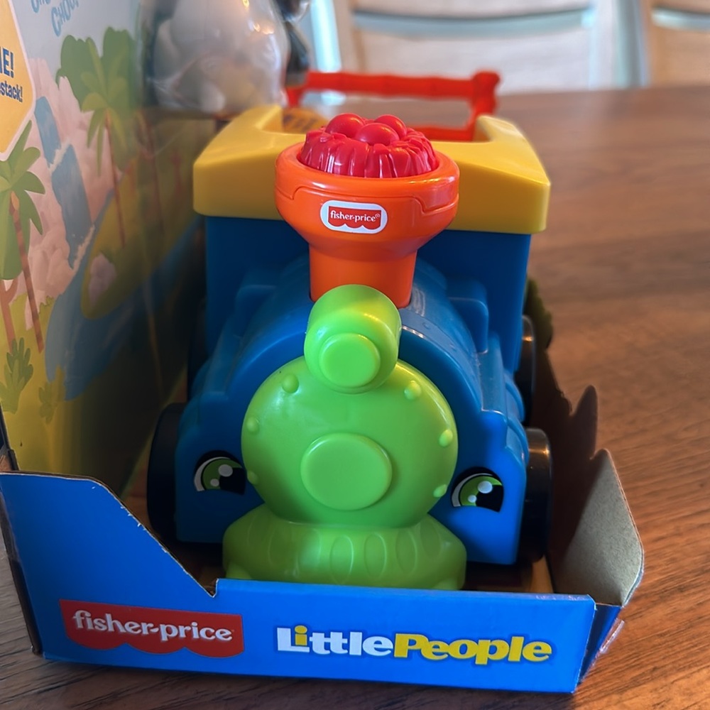 Little people choo choo zoo train - Picture 3 of 4